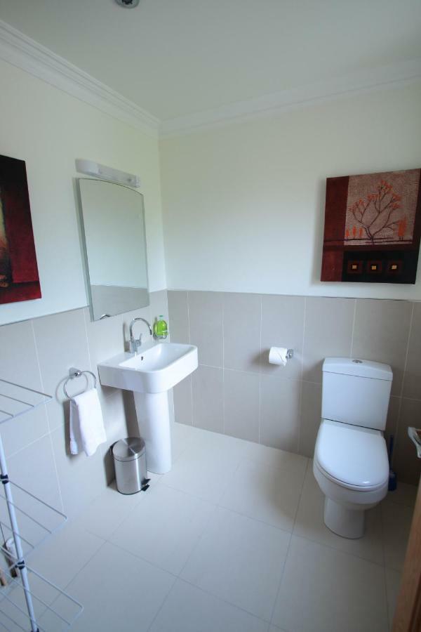Island View Luxury Apartment Клифден Экстерьер фото